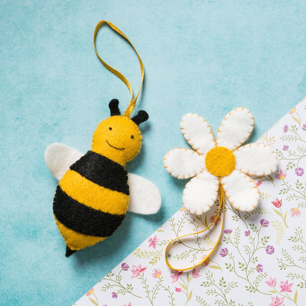 Bees, Hive And Flowers Felt Craft Kit