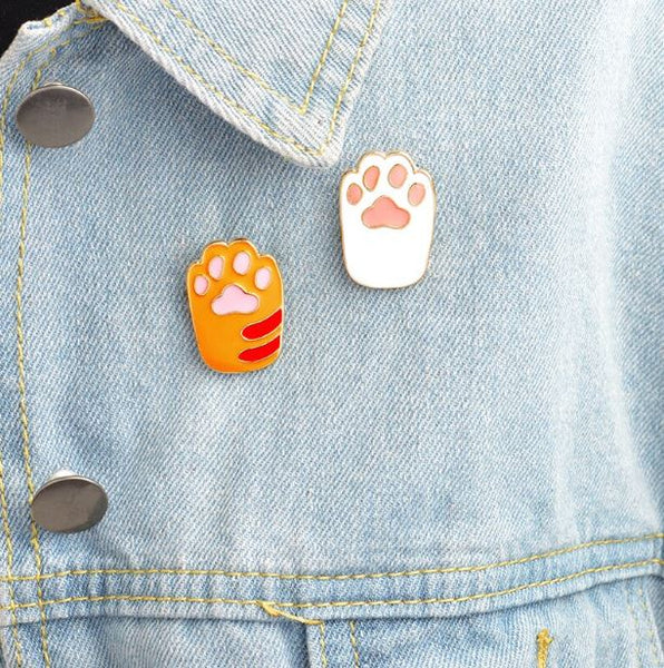 Cat's Paw Pin Badge